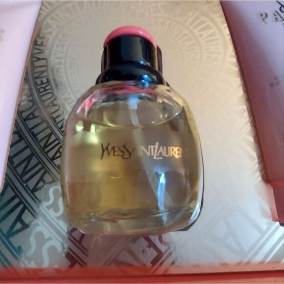 SAINT LAURENT PARIS  3 Piece Gift Set Lotion -Shower Gel -Eau de Toliett 2.5 - Picture 8 of 9